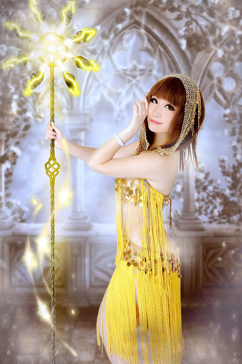 90后美眉重现埃及艳后cos